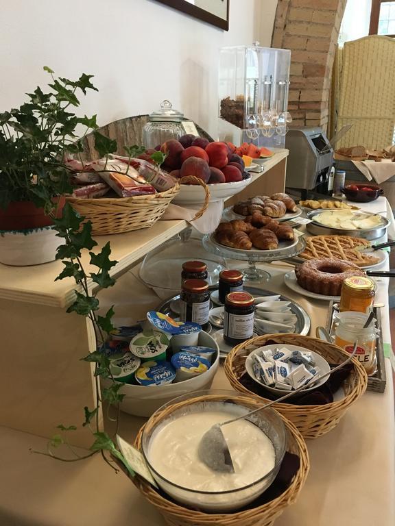 Agriturismo Villetta Di Monterufoli 몬테베르디마리티모 외부 사진